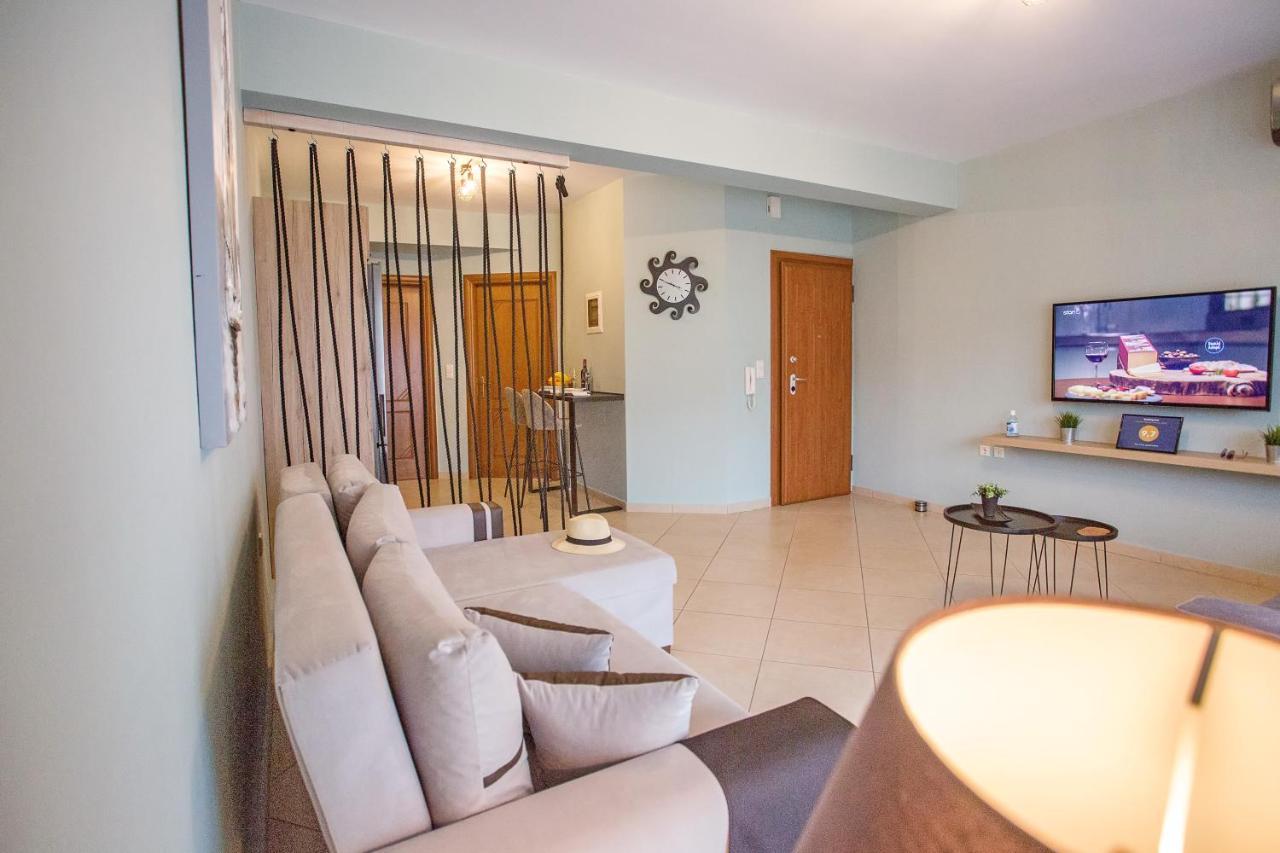 Joy Cozy Apartment Nea Iraklitsa エクステリア 写真