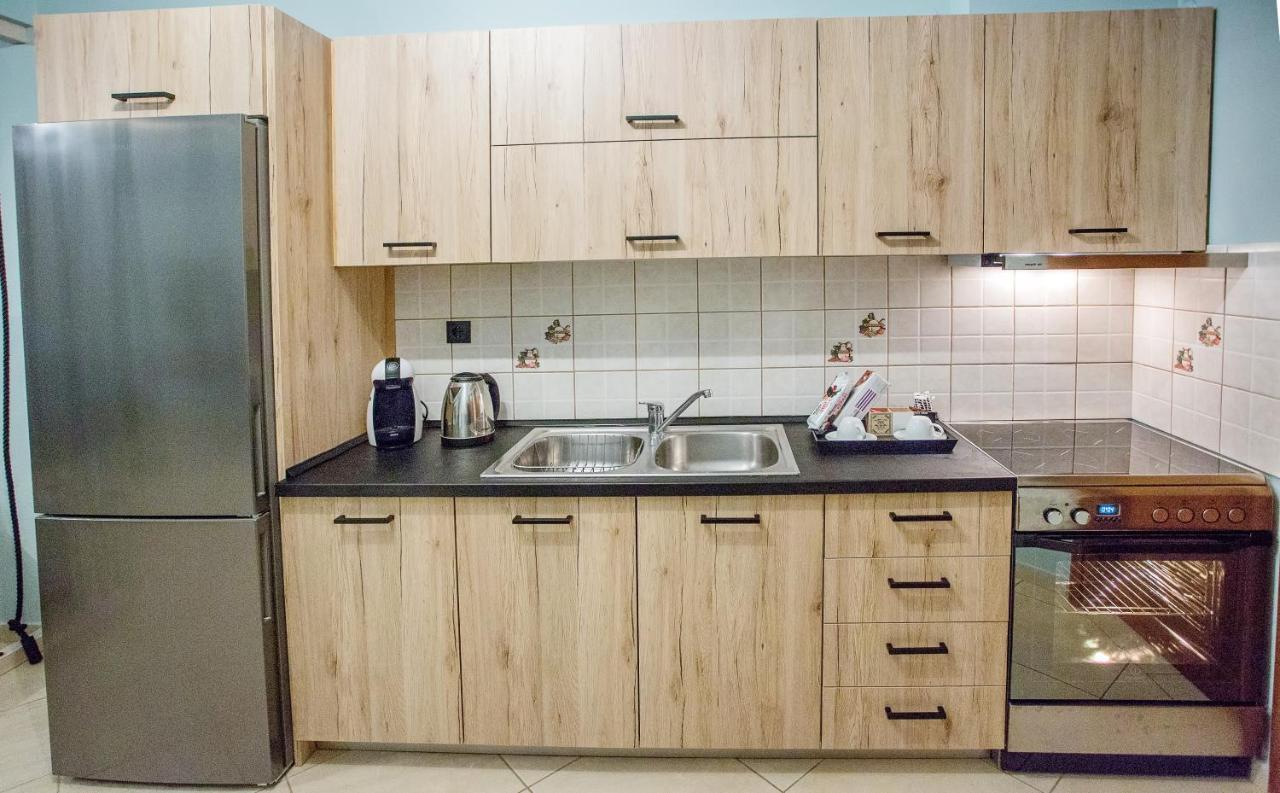 Joy Cozy Apartment Nea Iraklitsa エクステリア 写真