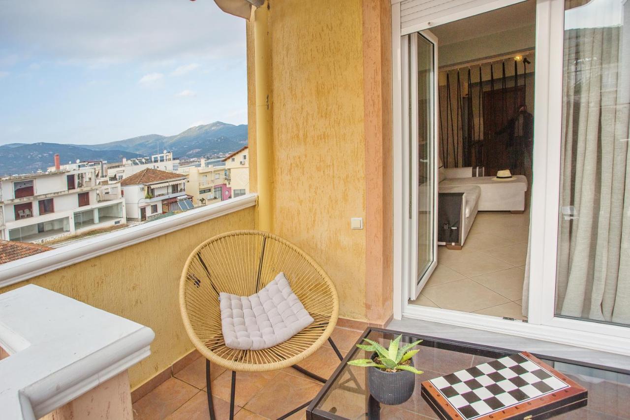 Joy Cozy Apartment Nea Iraklitsa エクステリア 写真